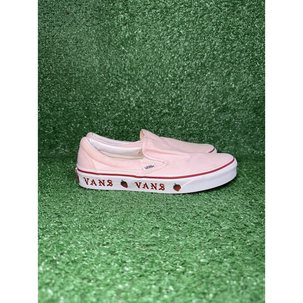 VANSโ Classic Slip-On Womens Size 7.5 Pink White Casual Sneakers Skate Shoes